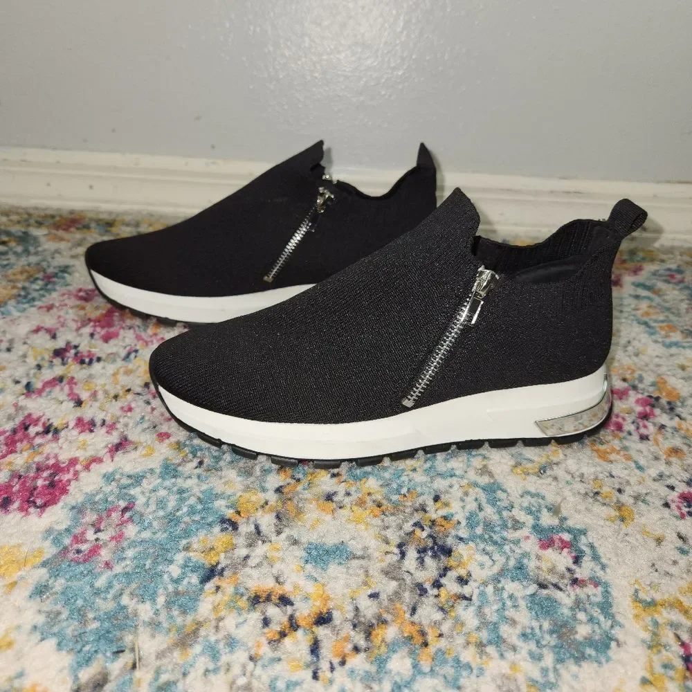 Steve Madden Black & White With Silver Accent Fly Knit Zip Platform Sneakers 8